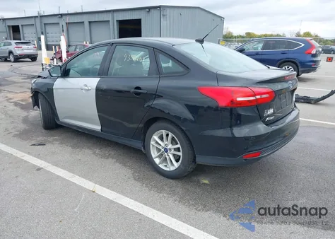 2016 Ford Focus Se z USA, uszkodzony, nr VIN 1FADP3F20GL340965
